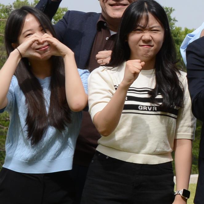 2023년 국제통상학과 졸업사진 대표이미지